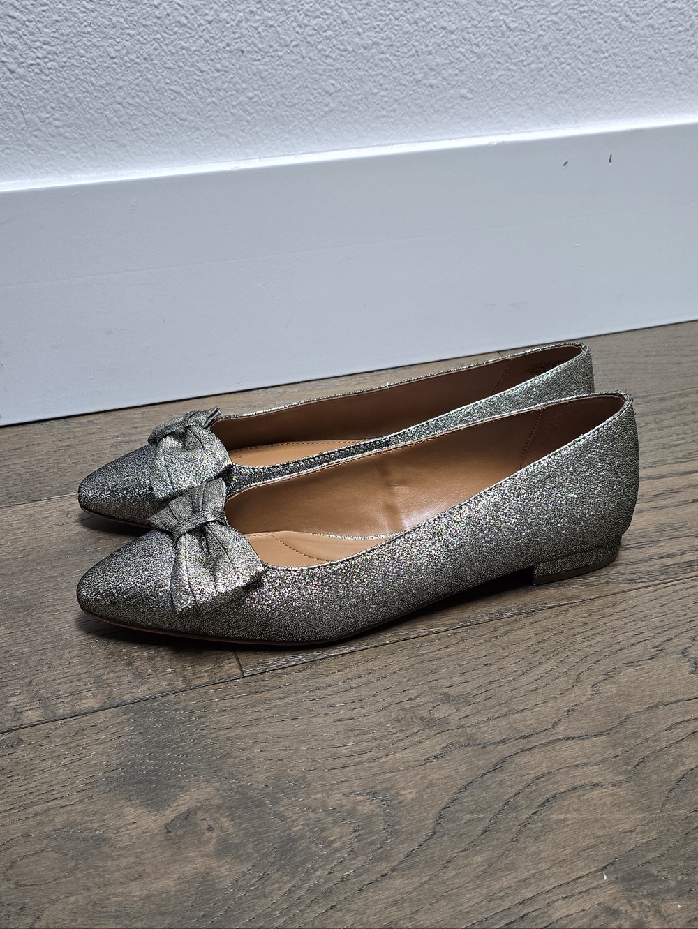 🆕️ Talbots Edison Bow Flats in Antique Gold Lamé